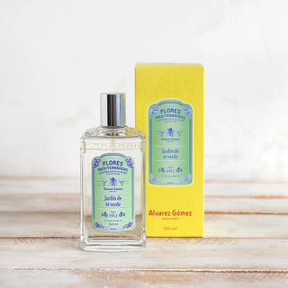 Foto de agua fresca de colonia de jardín de té verde de Álvarez gómez, con frasco de vidrio y su respectiva caja. Real Fábrica.