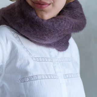 Cuello Mohair Berenjena