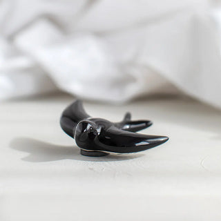 Imán de golondrina, son de porcelana-cerámica y están hechas muy despacio de forma artesanal.