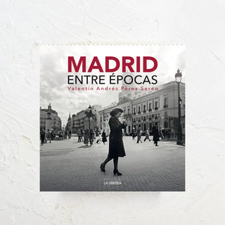 Libro en el que se detalla la vida en Madrid en diferentes épocas. Real Fábrica