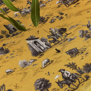 Imágenes relacionadas con el Quijote con el fondo en color amarillo. Real Fábrica