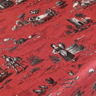 Detalle de las imágenes relacionadas con el Quijote con el findo rojo. Real Fábrica