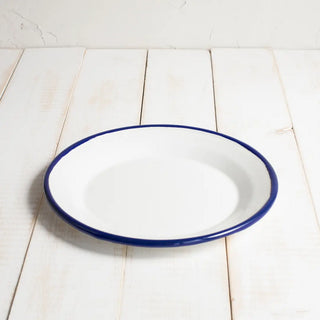 Plato de postre de peltre esmaltado blanco para servir dulces