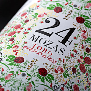 Vino 24 mozas denominación de origen toro etiqueta. Real Fábrica.