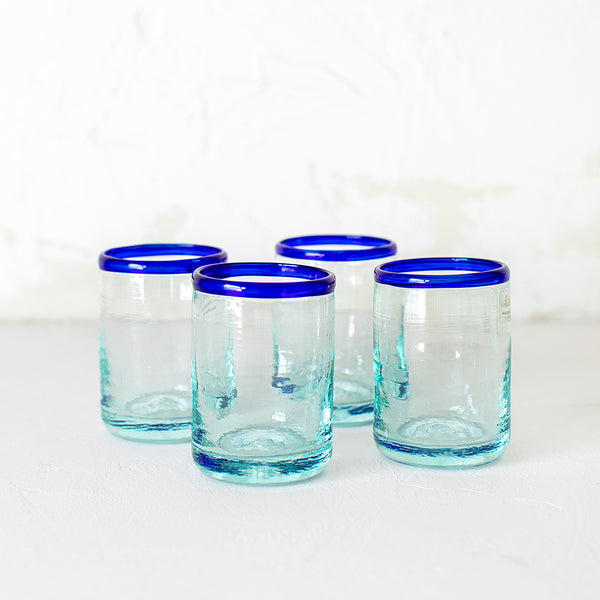 Kit 4 Vasos Pequeños Vidrio Reciclado Borde Azul
