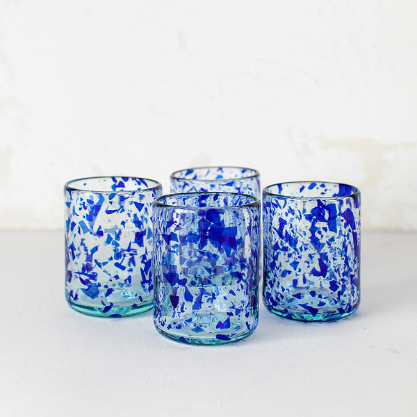 Kit 4 Vasos Pequeños Vidrio Reciclado Pintas Azules